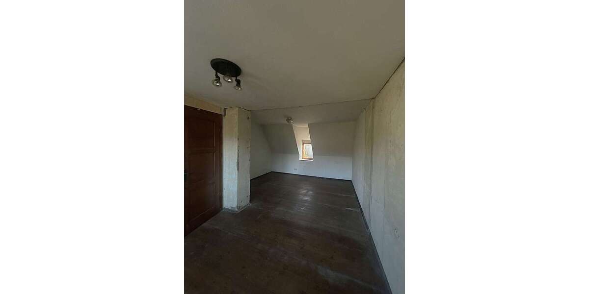 Schlafzimmer 1 Ansicht 2