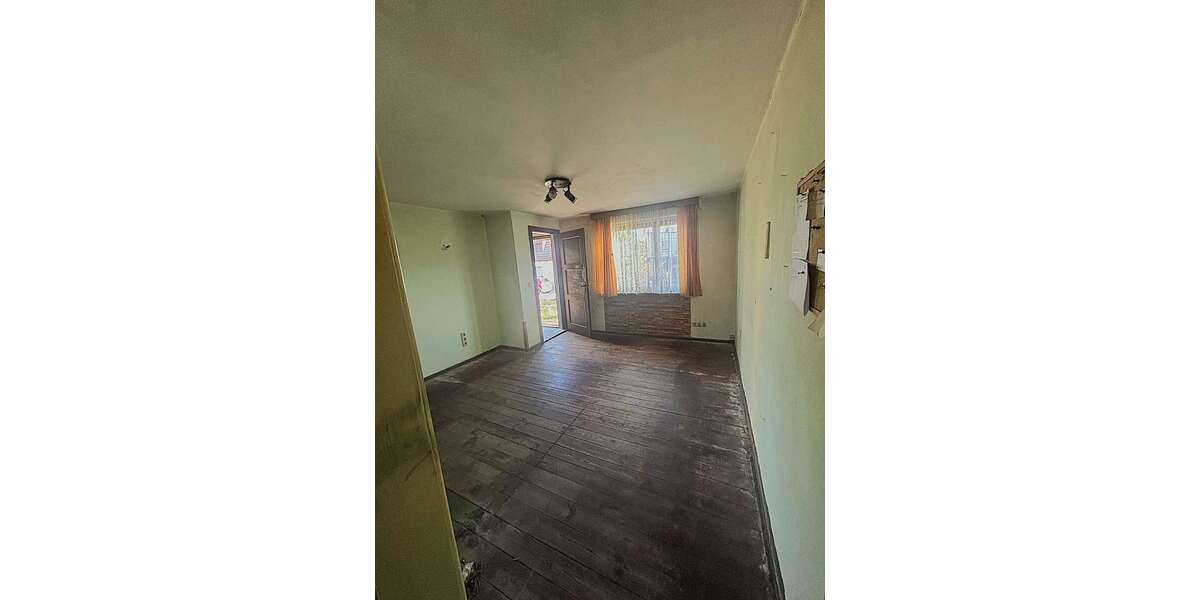 Wohnzimmer Ansicht 1